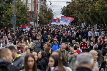 Завршен предизборен собир на плоштадот Славија во Белград