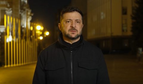 КРВАВ НАПАД ВО УКРАИНА: Зеленски побара нови санкции по ударот врз железничката станица во Днепар