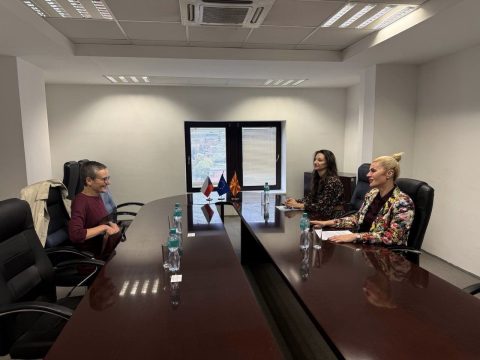РЕФОРМСКАТА АГЕНДА ВО ДИЈАЛОГОТ: Средба на Трајков со чешката амбасадорка Гецова