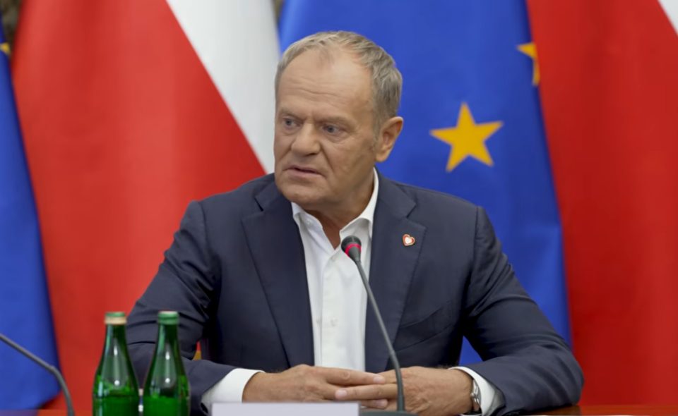 ДВАЈЦА ТУРСКИ ДРЖАВЈАНИ УАПСЕНИ ВО ГЕРМАНИЈА: Осомничени за пожар во полска станица на „Старлинк“