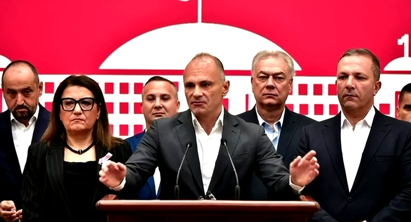 (ВИДЕО) Филипче губи контрола, со навреда кон Мицкоски, го нарече идиот